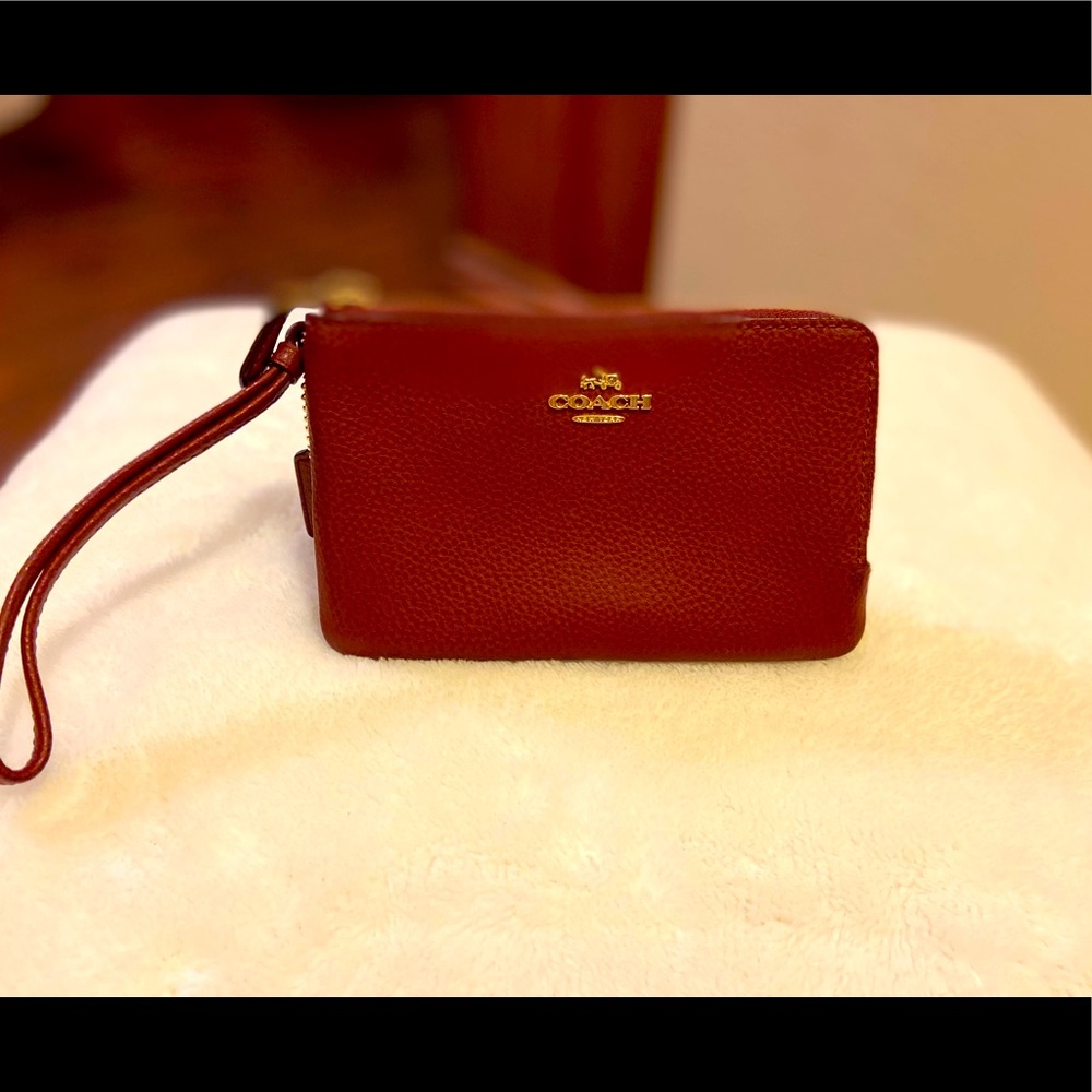 🎉Host Pick 🎉 Coach New York Wristlet
